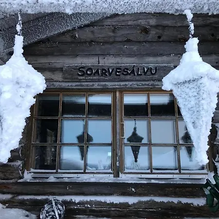 Iso-syoetteen Kelokolo Soarvesalvu *