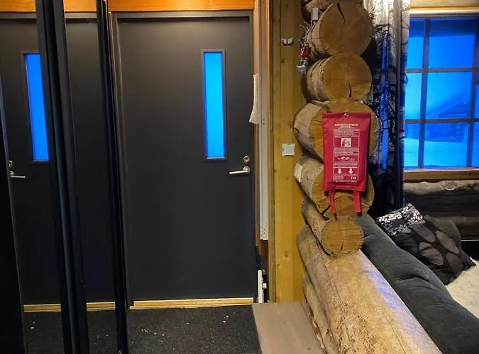 Iso-syoetteen Kelokolo Soarvesalvu Chalet *